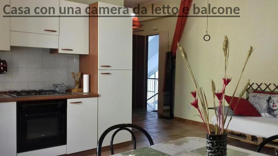 포르투산투스테파노 Ampio Monolocale Con Balcone Fronte Mare 빌라 외부 사진