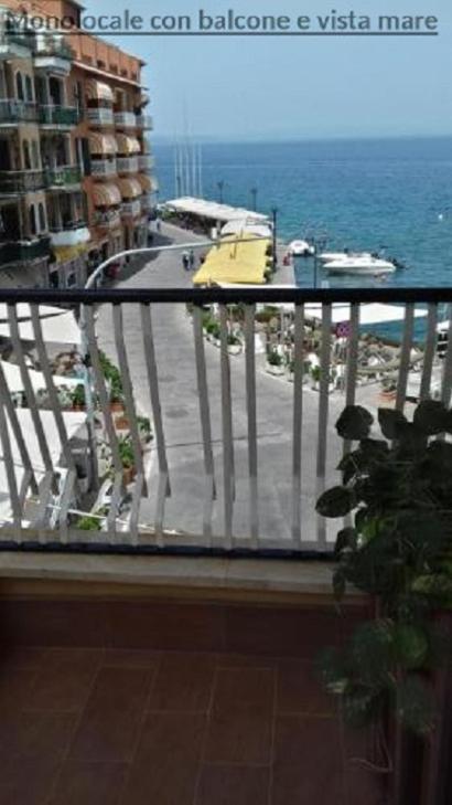 포르투산투스테파노 Ampio Monolocale Con Balcone Fronte Mare 빌라 외부 사진
