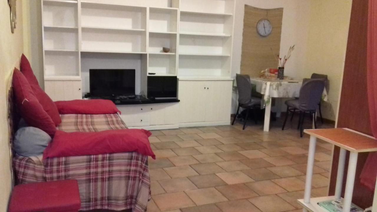 포르투산투스테파노 Ampio Monolocale Con Balcone Fronte Mare 빌라 외부 사진